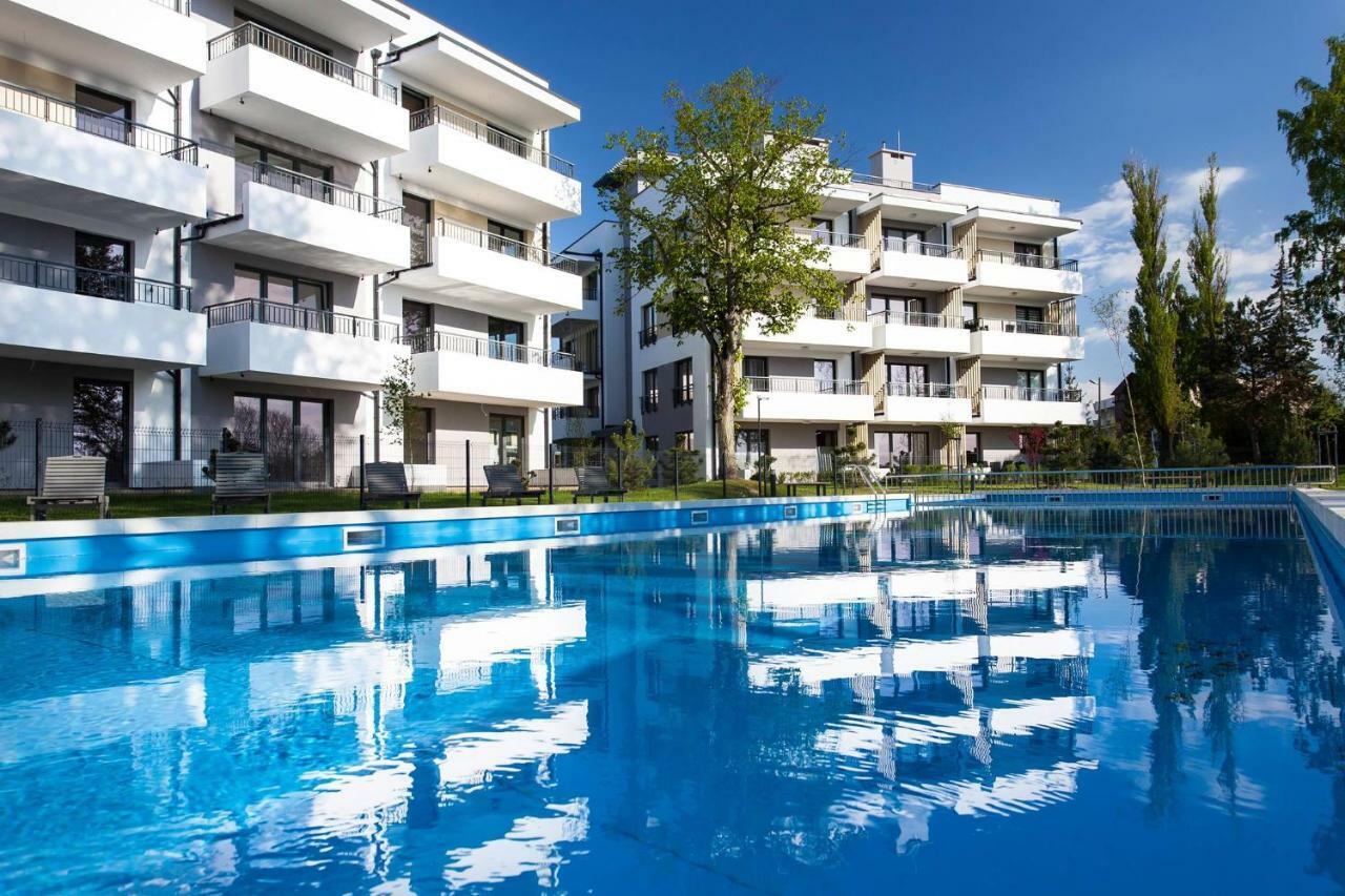 Rezydencja Apartamenty Ostrowski อุสตรอเนียมอร์สเกีย ภายนอก รูปภาพ